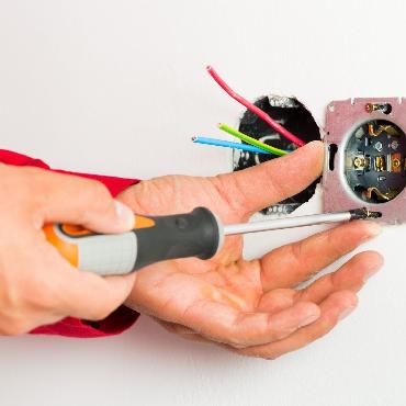 EMPRESA LÍDER EN INSTALACIONES ELÉCTRICAS