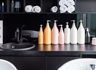 Retail especializado peluquería y estética profesional